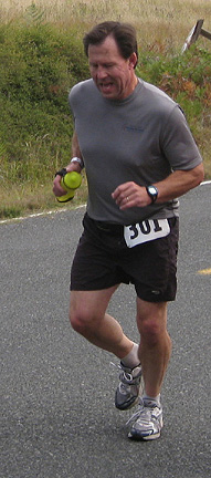 Stan ran in the 2009 8.8K Loop Run in August.