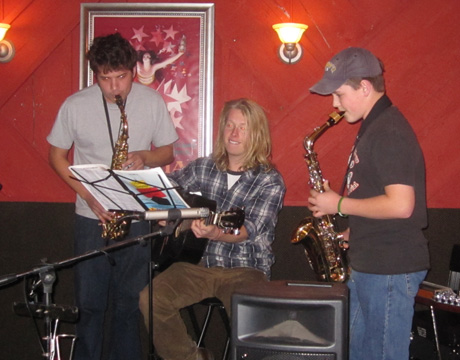 Hank (left sax), Ryan & Gavin lay it down at open mike....