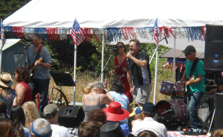 Tim Lance and the Tease fired up the crowd at the Pig War Picnic.....
