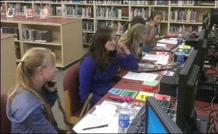 FHHS Seniors were among the many volunteer callers in this year’s Phon-a-thon
